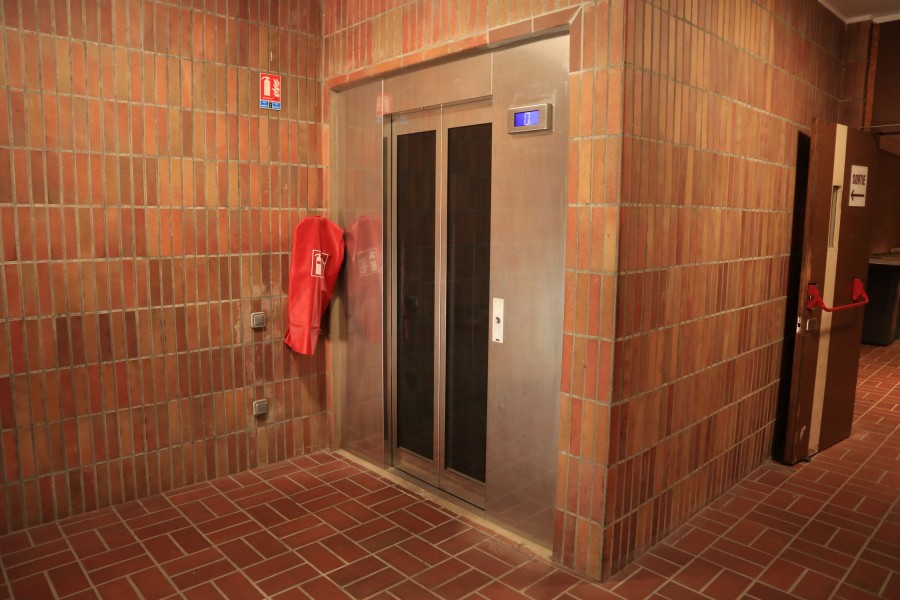 Gymnase de la Cour des Lions - Crédits : DEVE